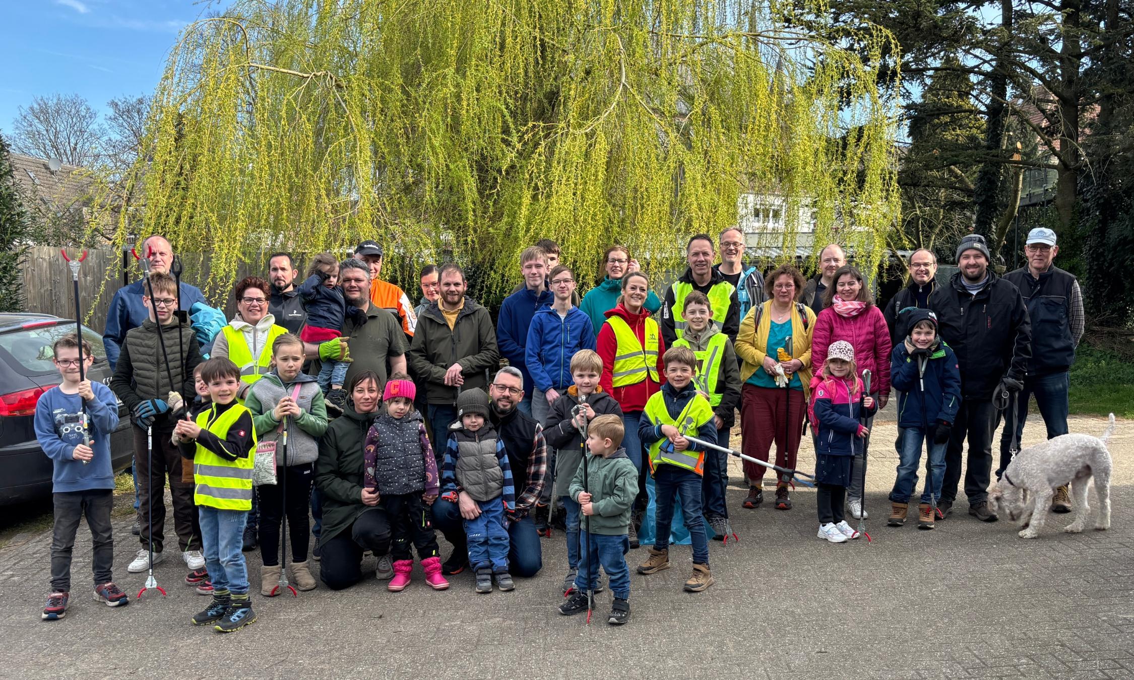 Erfolgreicher 3. Dreck-weg-Tag in Elten